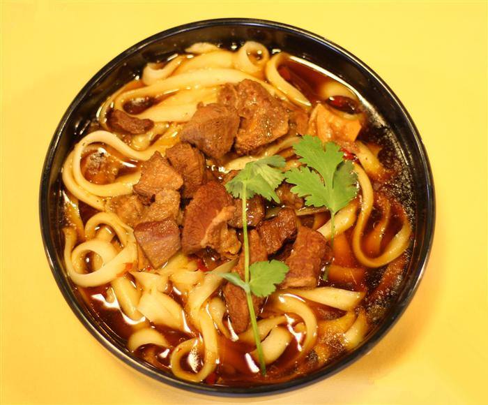 成都特色小吃培訓-刀削面的做法 成都特色小吃培訓-刀削面的做法