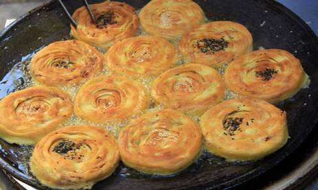 【成都鍋盔培訓(xùn)】鍋盔加酸辣粉絕配，人間美味