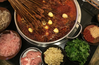 串串香做法配方，串串香培訓(xùn)哪個(gè)好，學(xué)做串串香技術(shù)