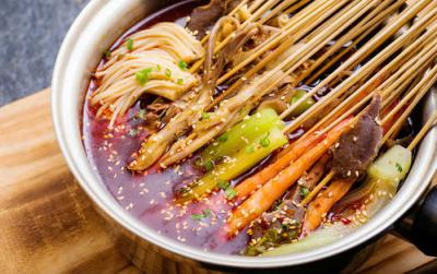 四川冷鍋串串香技術(shù)培訓(xùn)班哪里靠譜？后期開(kāi)店指導(dǎo)