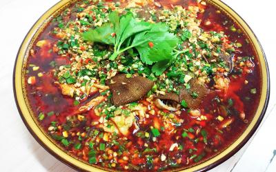 冒菜底料技術(shù)培訓(xùn)需要多少錢(qián)？確保一對(duì)一教學(xué)