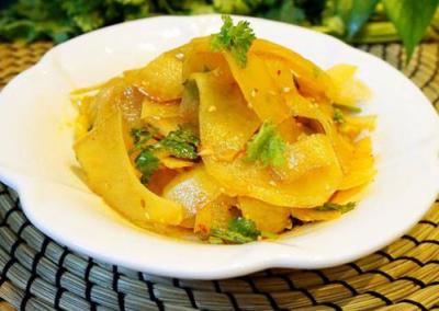 涼拌菜培訓選哪家好？掌握涼拌菜的搭配技巧