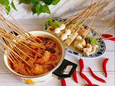 冷鍋串串訓(xùn)練要多少錢(qián)?冷鍋串串底料培訓(xùn)