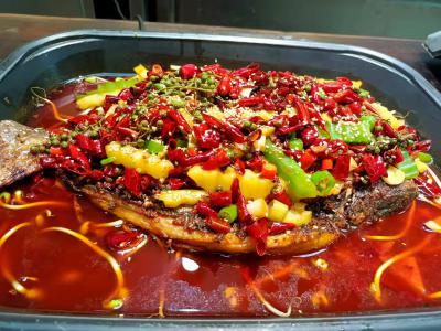 萬州烤魚技術培訓怎樣可以學好？培訓期間包食宿