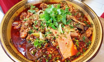 成都冒菜培訓學校怎樣？培訓冒菜機構的資質與口碑