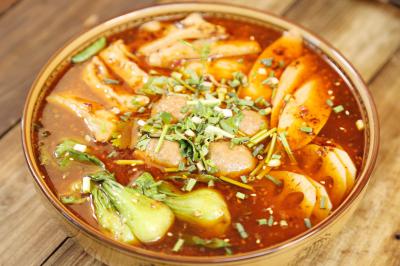 如何選擇一家好的冒菜培訓中心？飄味緣冒菜技術培訓中心